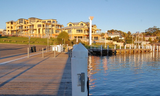 Huskisson Hotel | The Huskisson