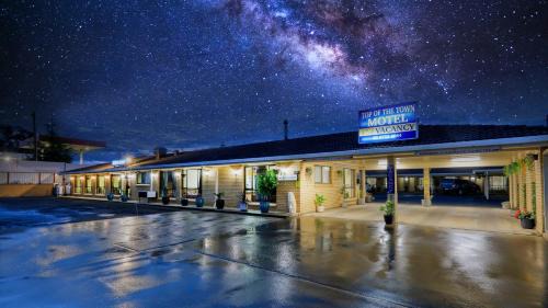 Inverell Hotel | Top of the Town Motel