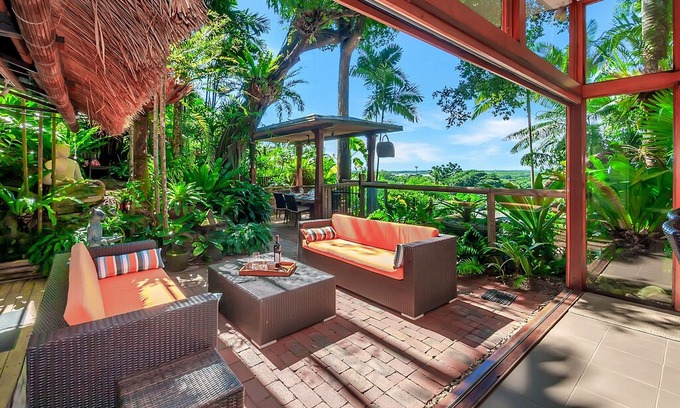 Freshwater House | Unique, tropical rainforest getaway