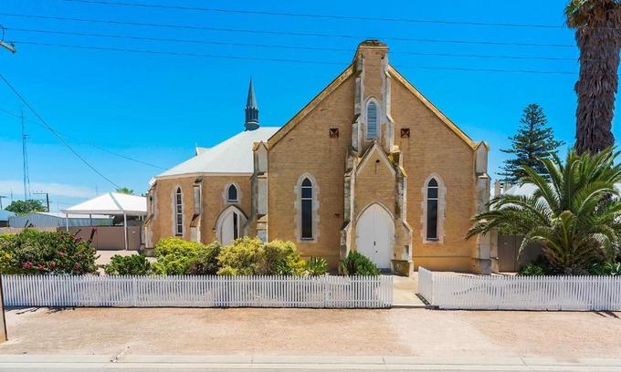 Wallaroo House | Wallaroo Church Holiday House