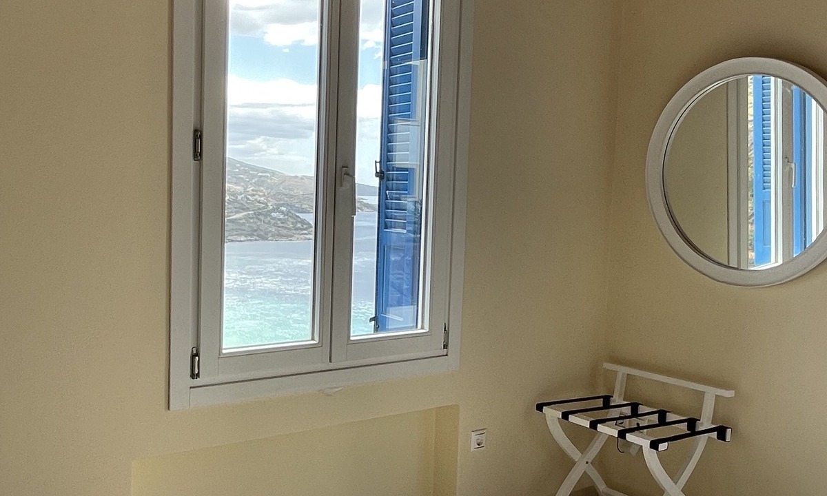 Gavrio House | Monolithos Villas