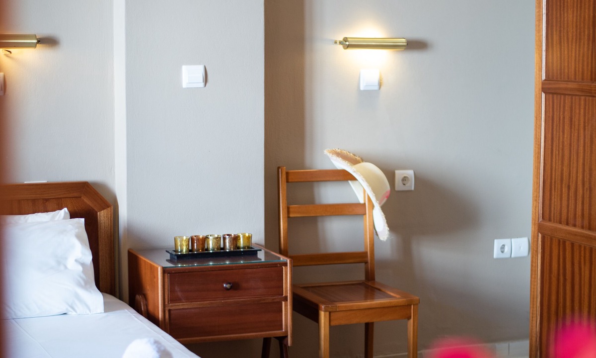 Ios Town House | Almira Inn
