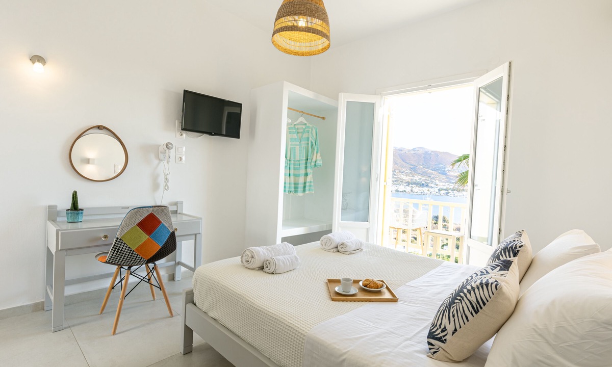 Krotiri Hotel | Akrotiri Hotel