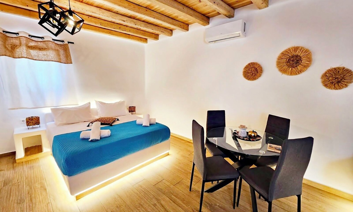Ano Mera House | Mykonian Breeze