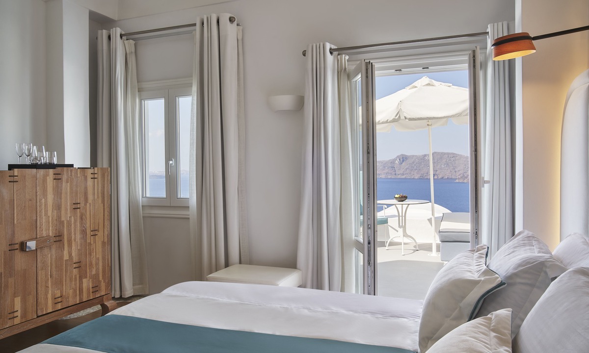 Oia Hotel | Katikies Santorini – Gea House – The Leading Hotels of the World