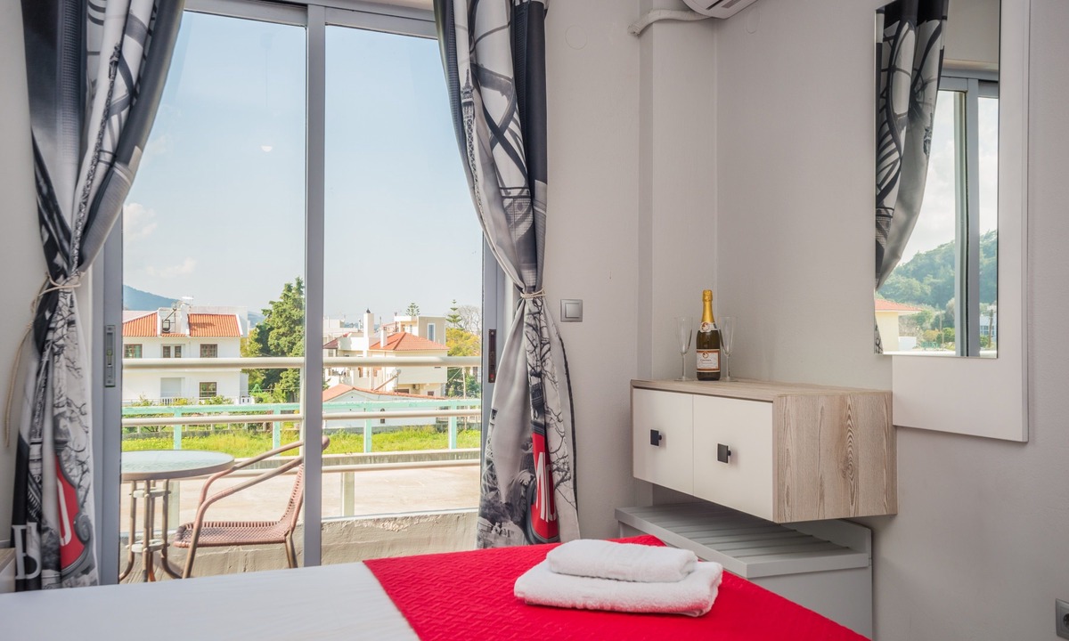 Ixia Hotel | Maritina Apartments
