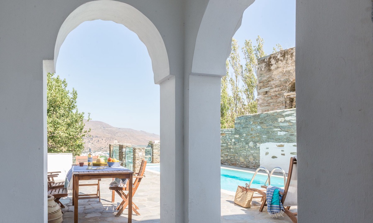 Megas Yialos-Nites House | Astra, Pyrgos Sareli 1690 – a Heritage Mansion