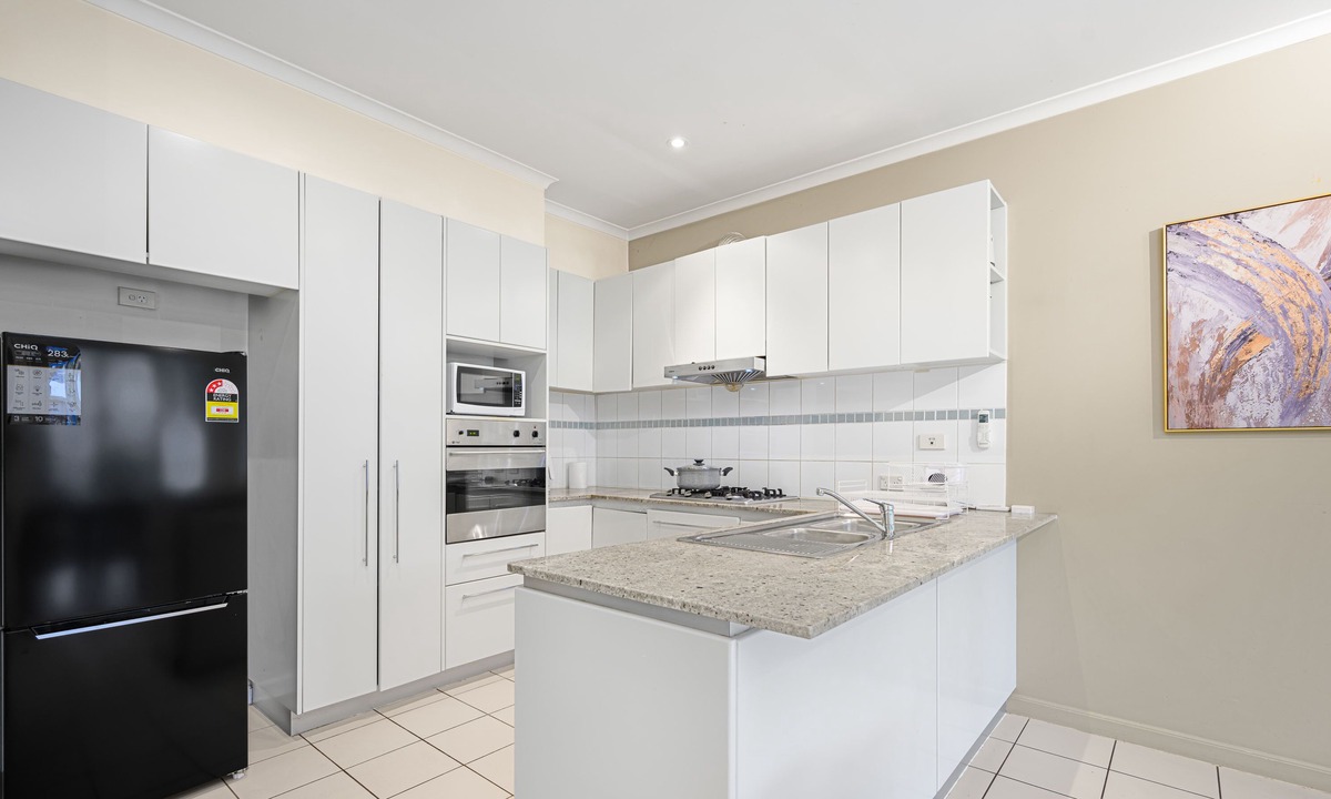 Newington House | MetaWise Newington Chic and 3Bed House Sleep 6