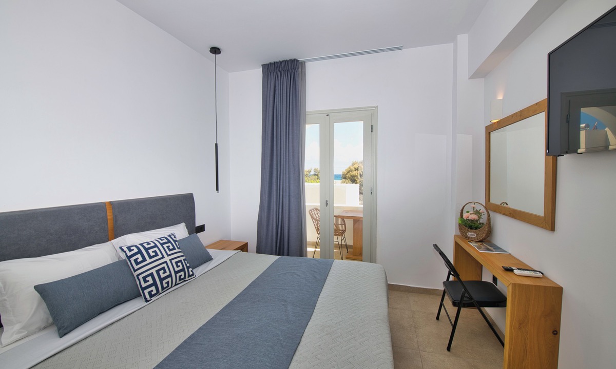 Agia Paraskevi Hotel | Moonlight Hotel