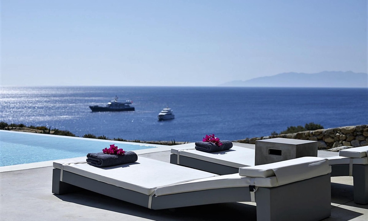 Paradise Villa | Stunning 8-bed Villa in Mikonos - Villa Davia