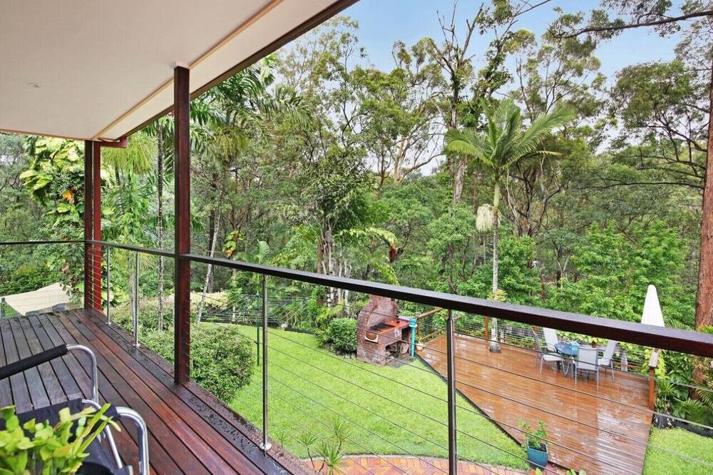 Reedy Creek House | Set Amongst the Trees Only Minutes to the Largest Shopping Center on the Gold Coast