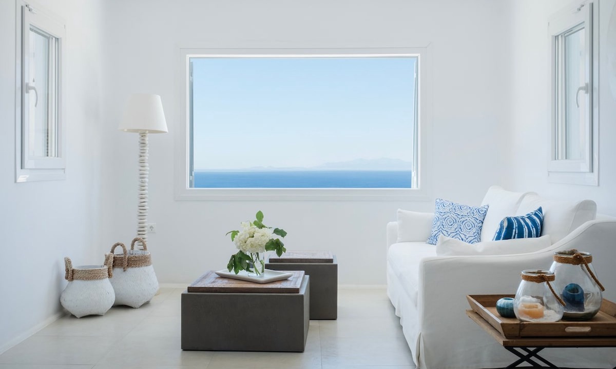 Platis Gialos Villa | The Mykonian Escape