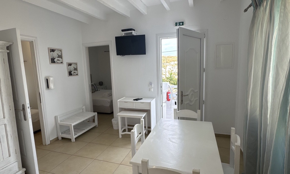 Ornos Resort | Casa Bianca Mykonos
