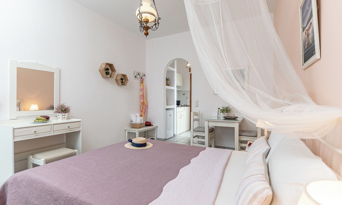Mikri Vigla Apartment | Zanneta Apartments and Suites