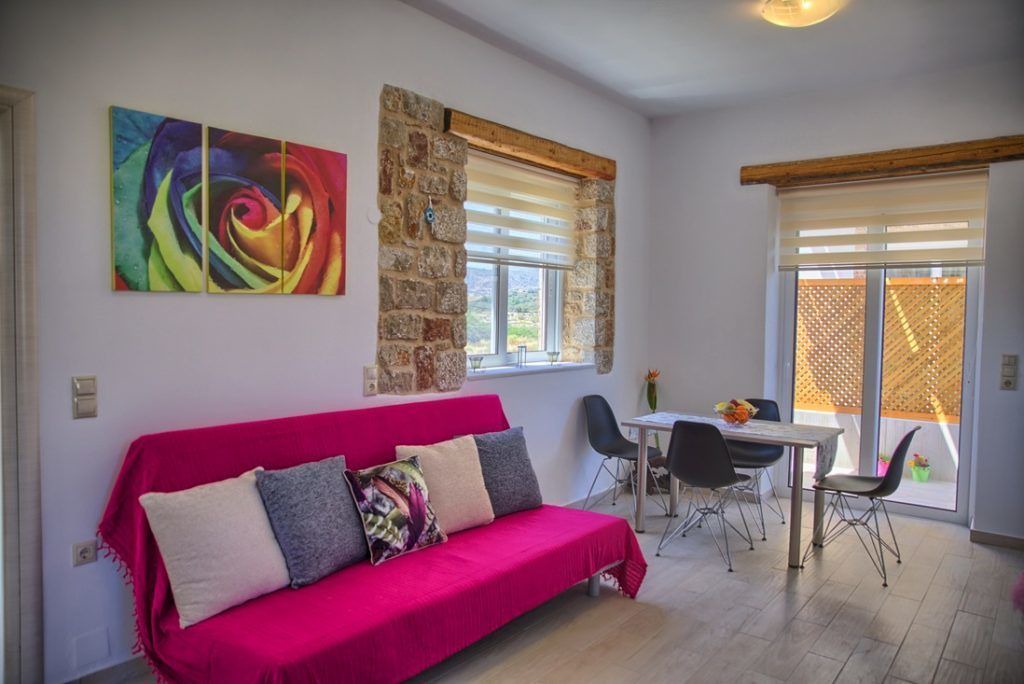 Haraki Apartment | G&K Stone Suites