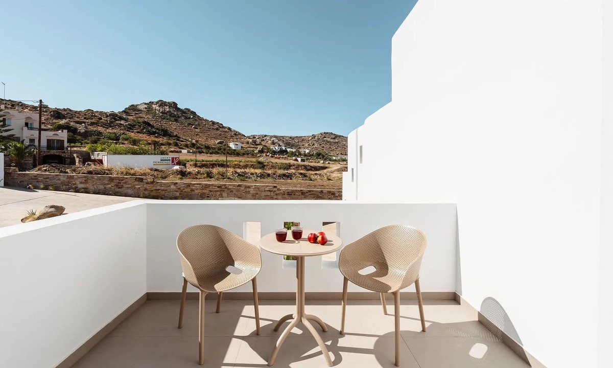 Naxos Villa | Thalelion Villa Private Pool and Jacuzzi