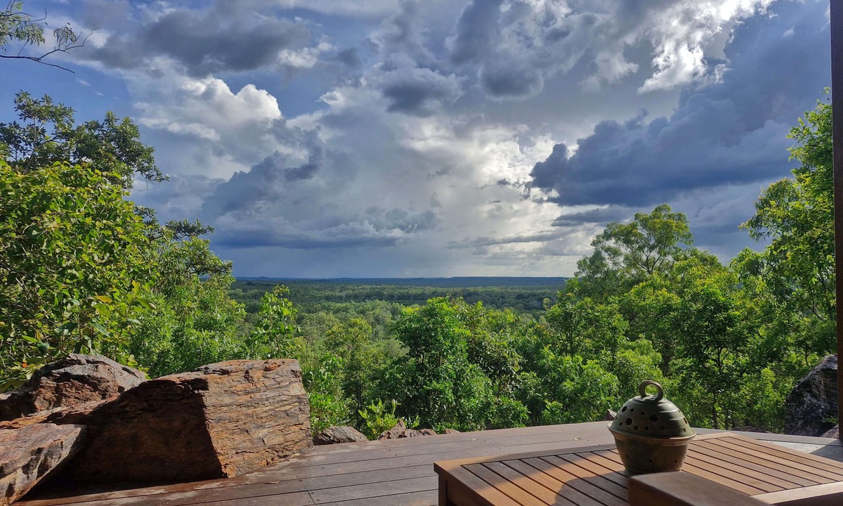 Rum Jungle Bed & Breakfast | Escape to a world where luxury meets nature! On the doorstep to Litchfield NP.