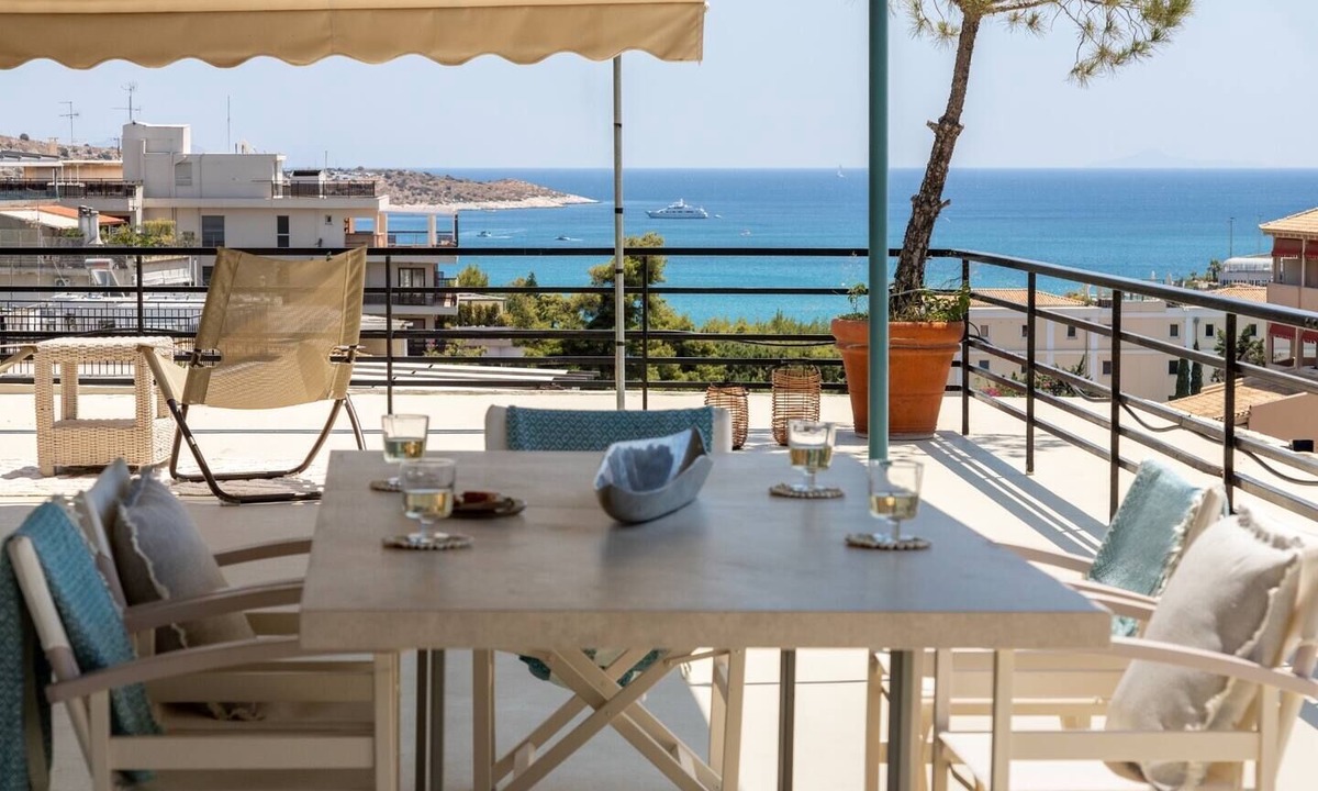Vouliagmeni Apartment | 2BD Luxury Sea View Penthouse in Astir Beach