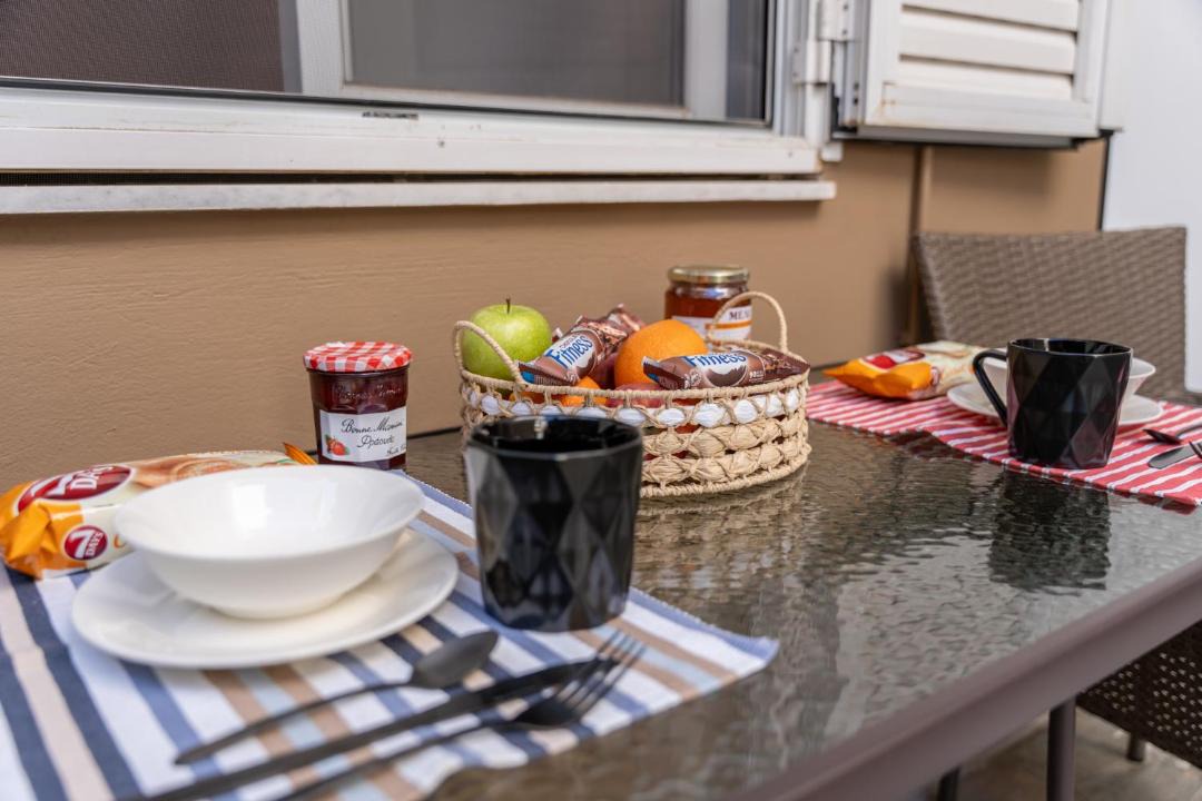 Dafni-Ymittos Apartment | Laas Urban Stay Athens