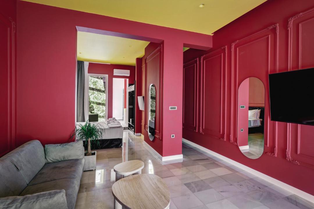 Ermoupoli Bed & Breakfast | ATELIER5 Suites