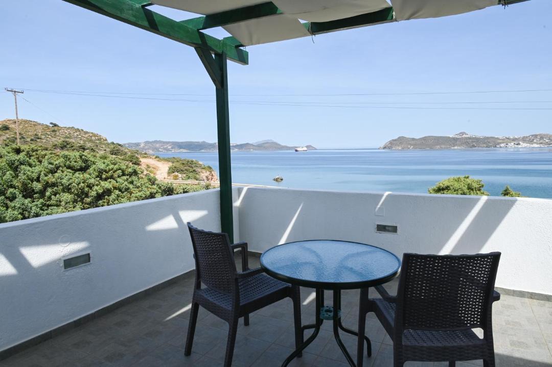 Milos Apartment | Akrothalassia