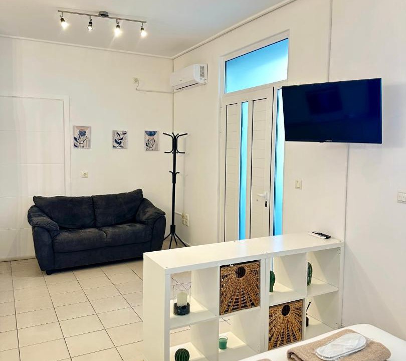Paralias Apartment | Elia by Dia apartment