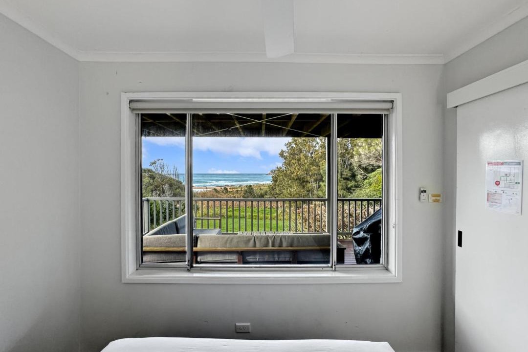 Malua Bay House | Beachside 2-Bed with Ocean Views & Alfresco Dining