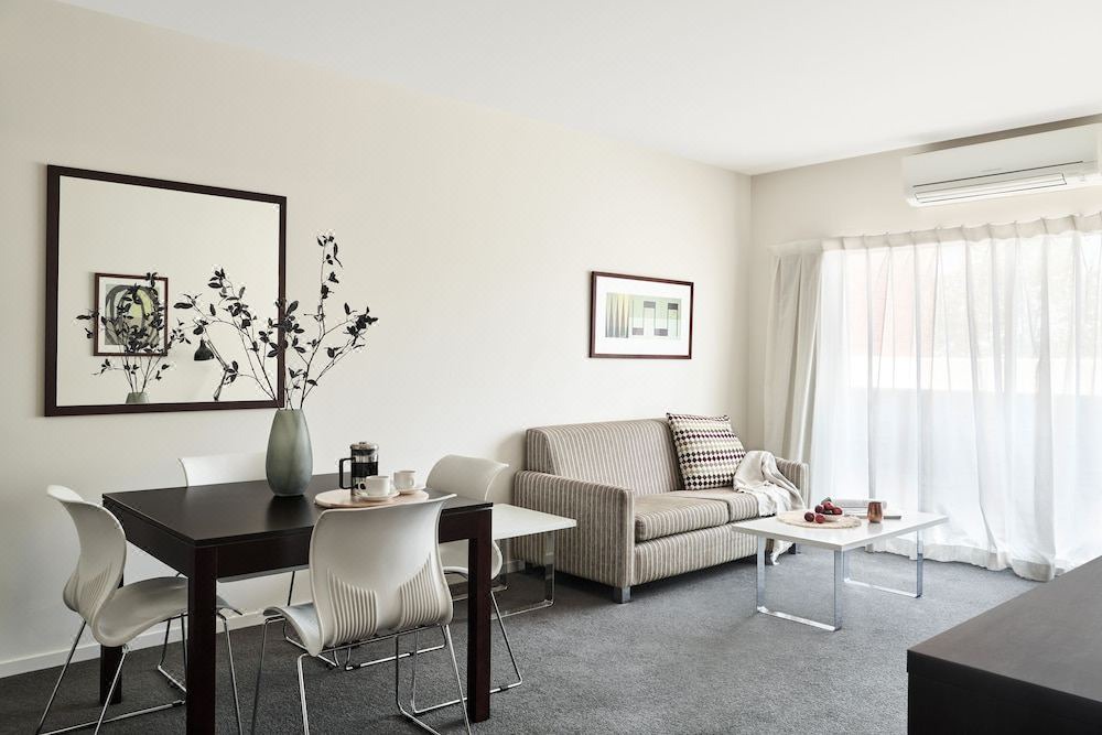 Photo of Livingroom in Essendon