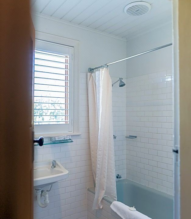Photo of Bathroom in North Adelaide