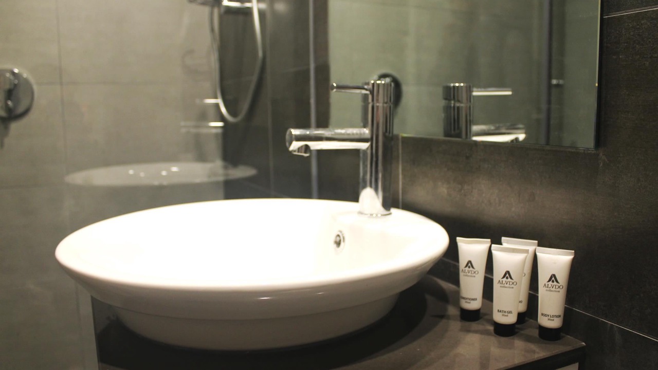 Photo of Bathroom in St Kilda West