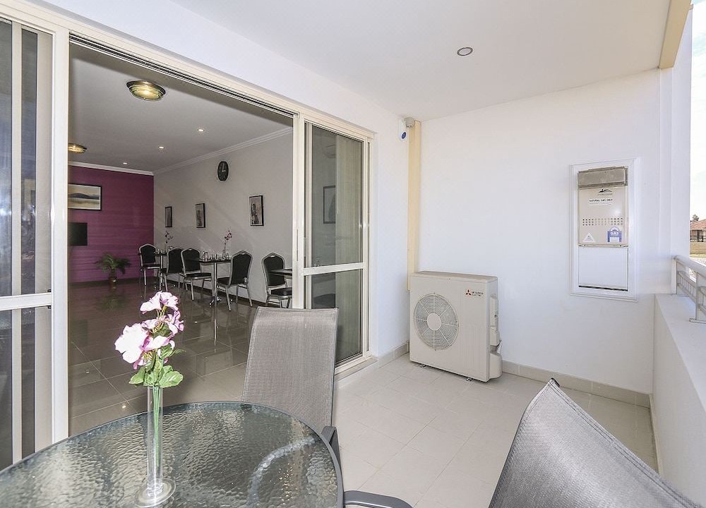 Photo of Livingroom in Clarkson