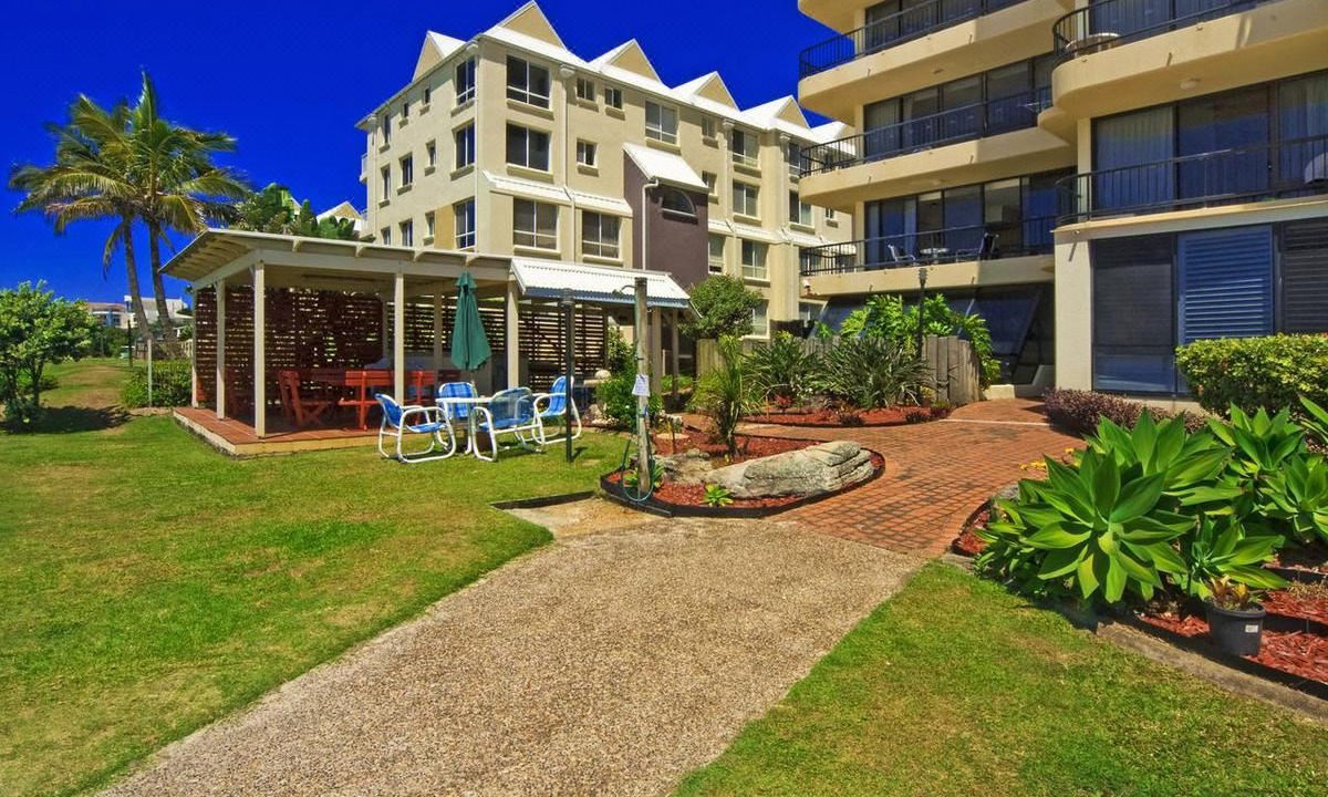 Photo of Buildings in Tugun