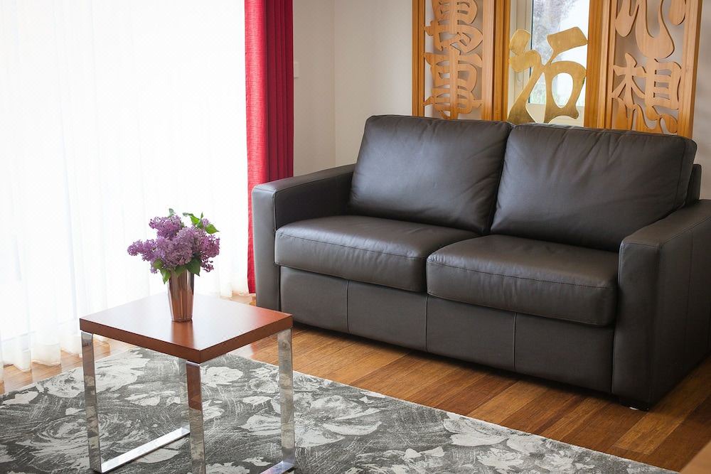 Photo of Livingroom in Dickson