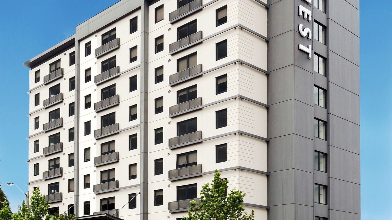 Photo of Buildings in Mascot