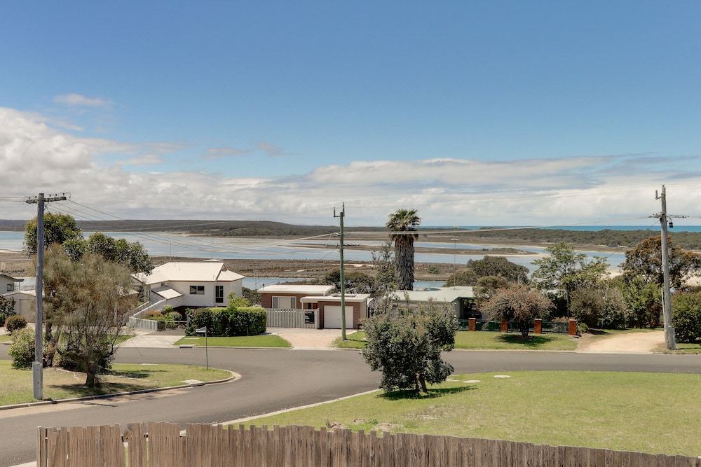 Photo of Others in Lake Tyers Beach
