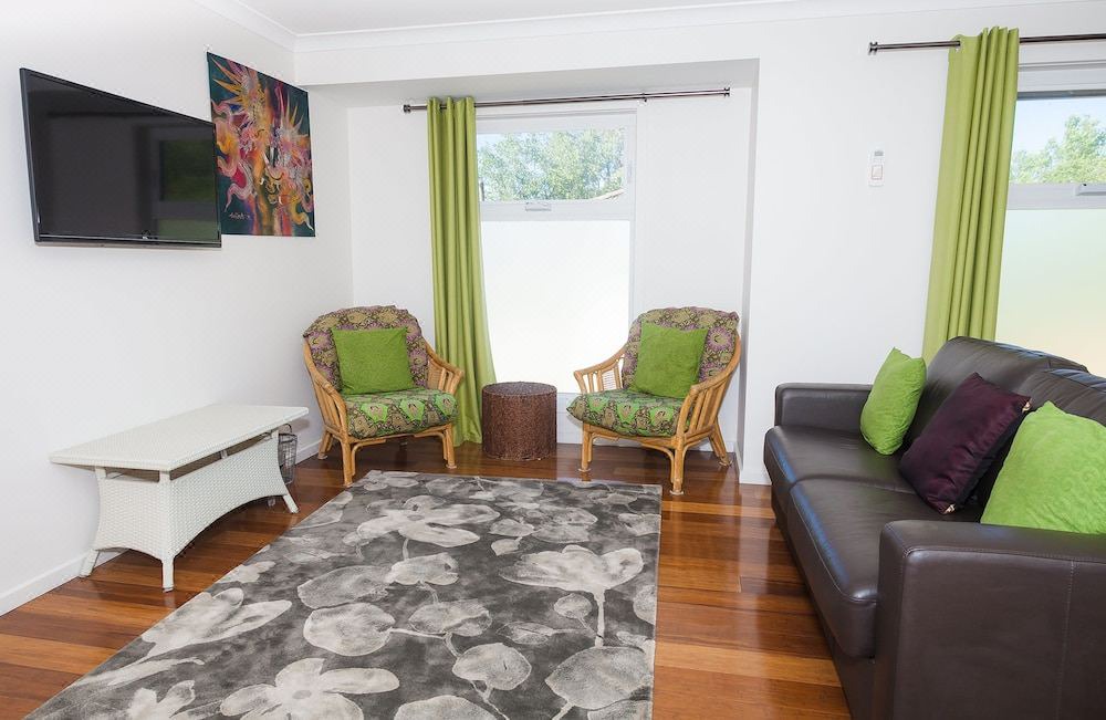 Photo of Livingroom in Dickson