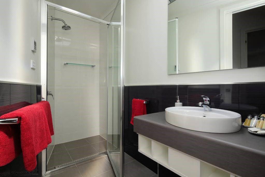 Photo of Bathroom in Penguin