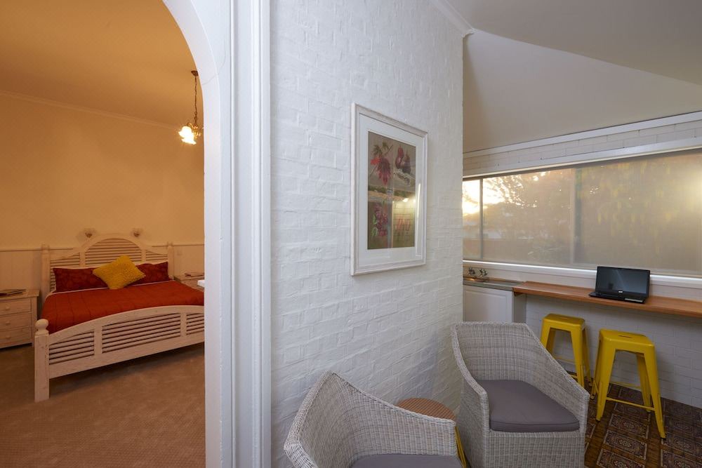 Photo of Livingroom in East Launceston