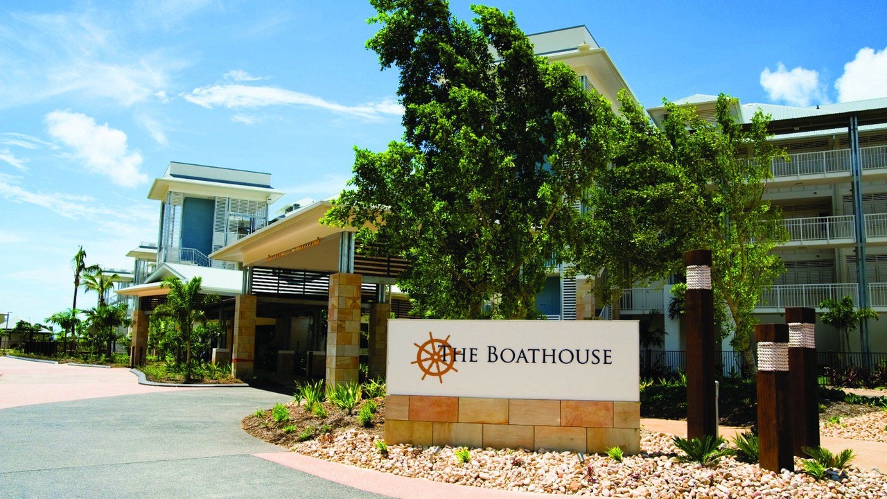 Photo of Buildings in Airlie Beach