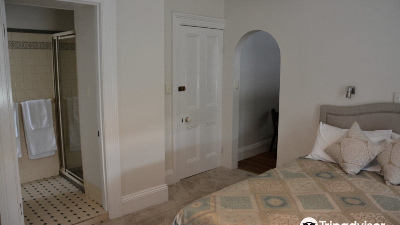 Photo of Bedroom in East Launceston