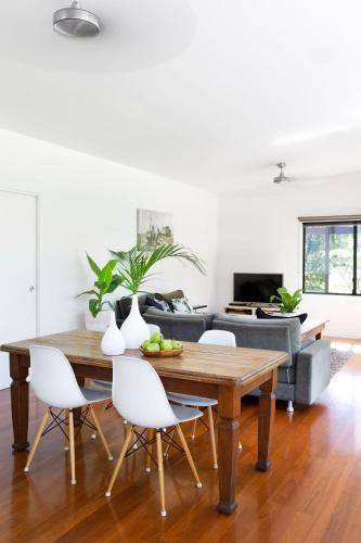 Photo of Livingroom in Skinners Shoot