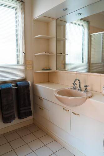 Photo of Bathroom in Anglesea