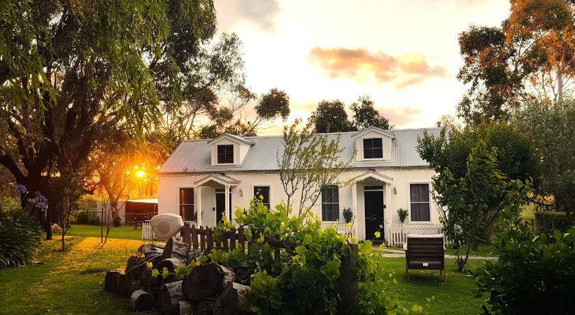 Photo of Others in Port Fairy