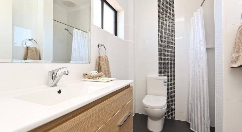 Photo of Bathroom in Camden Park