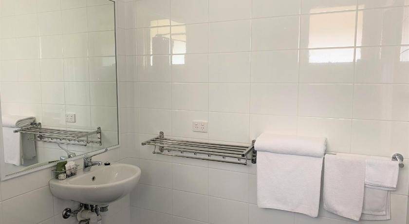 Photo of Bathroom in Hay South