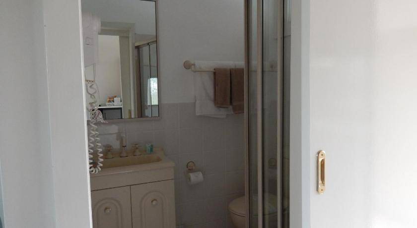 Photo of Bathroom in Faulconbridge