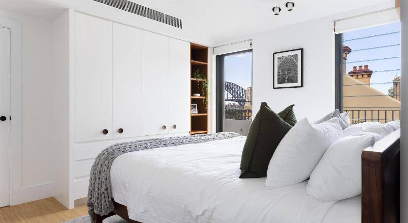 Photo of Others in Millers Point