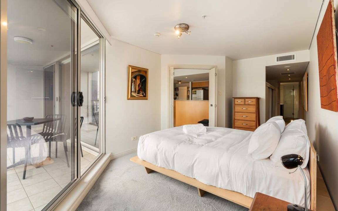 Photo of Bedroom in Woolloomooloo