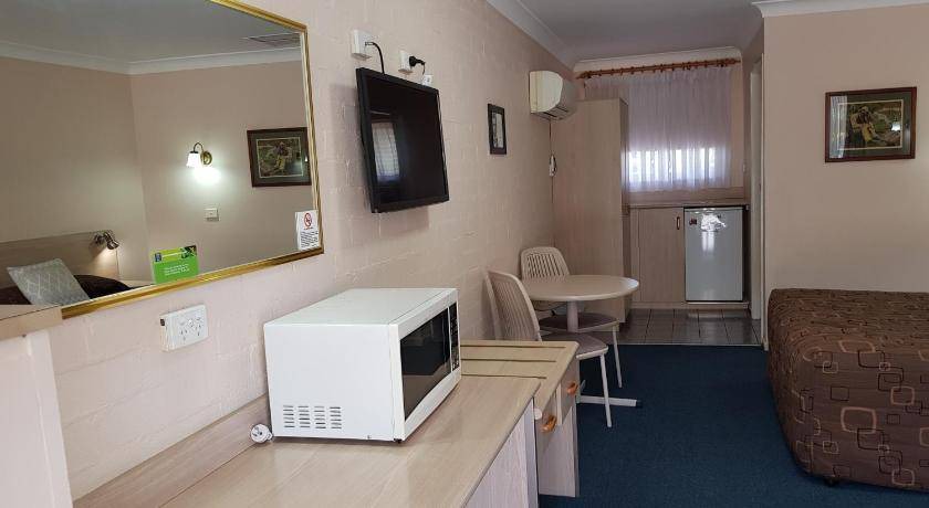 Photo of Others in East Tamworth