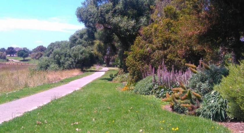 Photo of Others in Colac